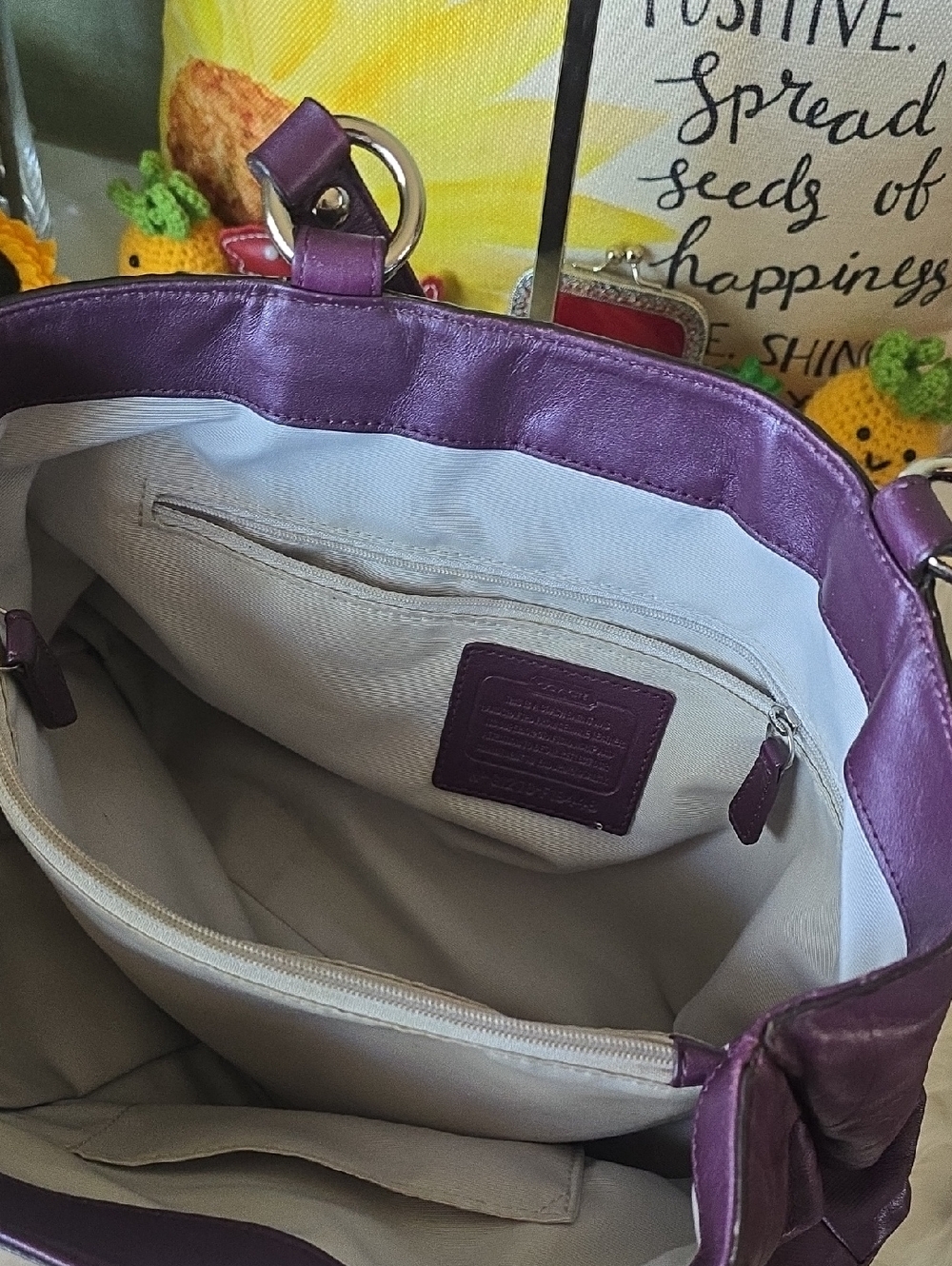 Coach Soho Purple Leather Signature Buckle Tote with Hangtag GUC - Picture 14 of 16